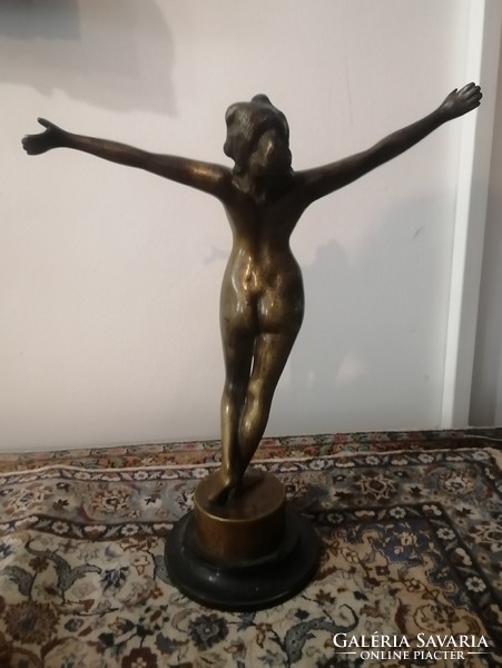Art- Deco bronz szobor