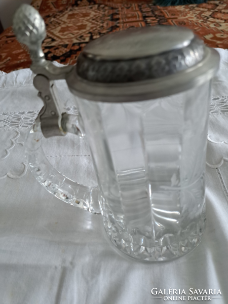 Glass beer mug with tin lid, height 17 cm.