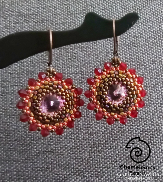 "Marsala and Red Mandala Beading Earrings" Swarovski kristályos lilás-vörös gyöngyfűzött fülbevaló