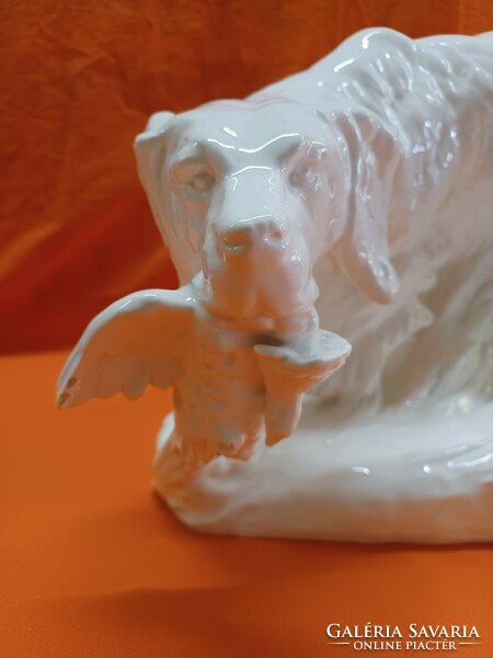 Cseh porcelán nagyméretű vadász kutya