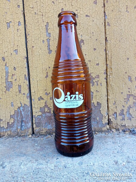 Retro, brown oasis soft drink bottle, 2.5 dl