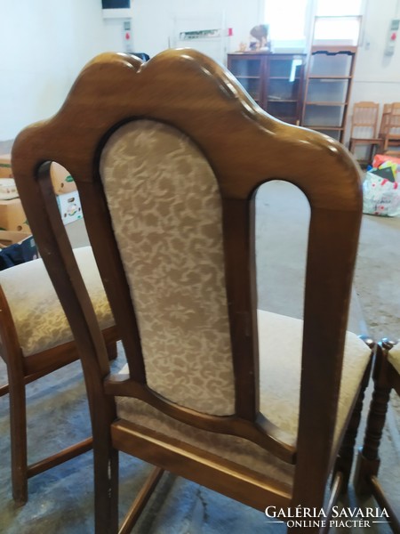 4 db kárpitozott szék