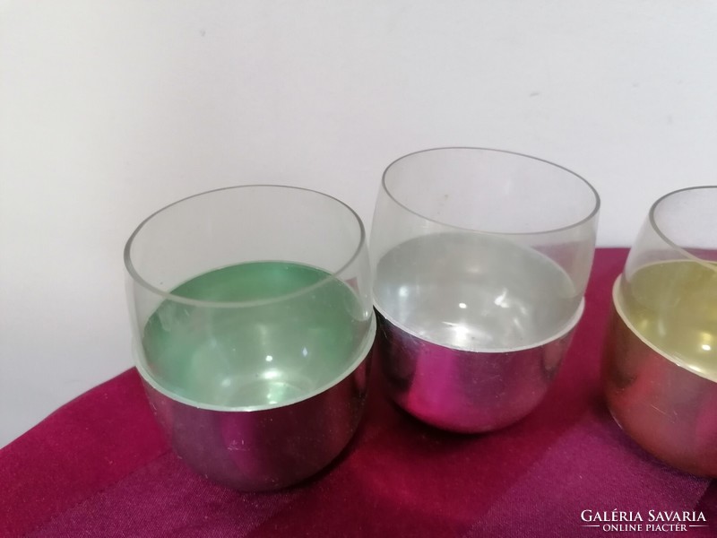 Retro üveg gömb poharak színes fém tartóban 6 db