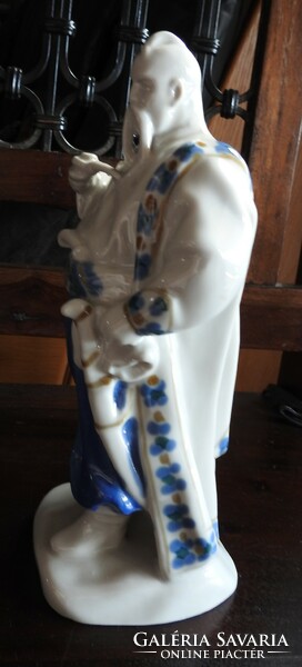 Oriental figure - porcelain sculpture