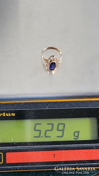 14 K arany női gyűrű 5,29 g