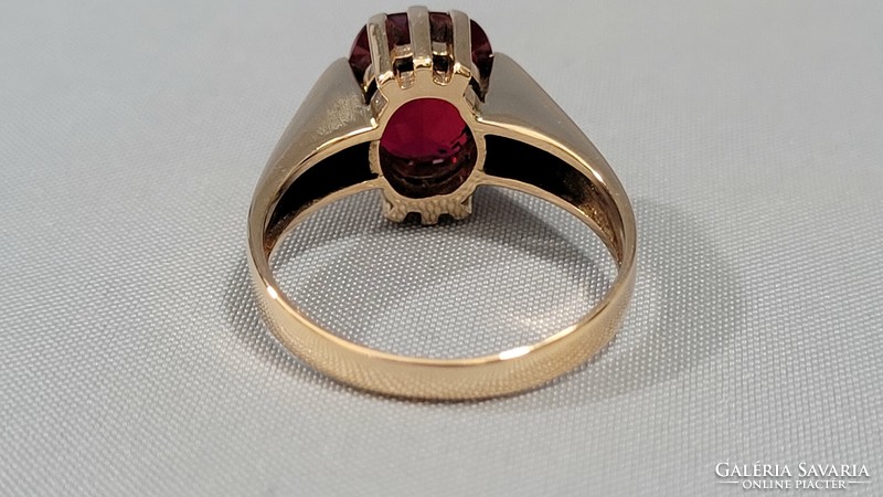 14 K arany női gyűrű 5,95 g