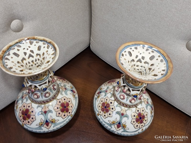 Pair of Zsolnay vases 24.5 cm