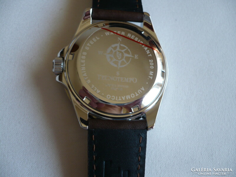 Tecnotempo wind rose is a never used, limited edition (004/100) automatic wristwatch