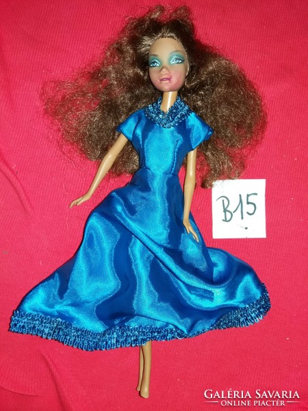 Nagyon szép retro 1999 eredeti Mattel My Scene Barbie játék baba a képek szerint B 15