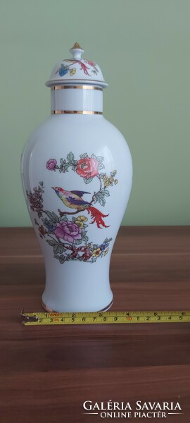 Hollóháza bird of paradise vase with lid