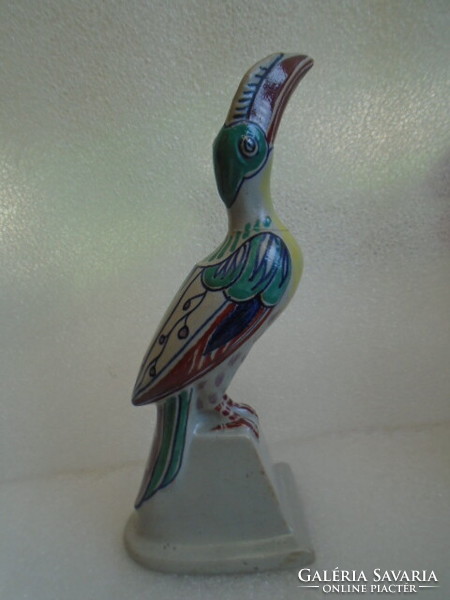 A real rarity toucan bird statue, unfortunately repaired, but still curiously hand-painted