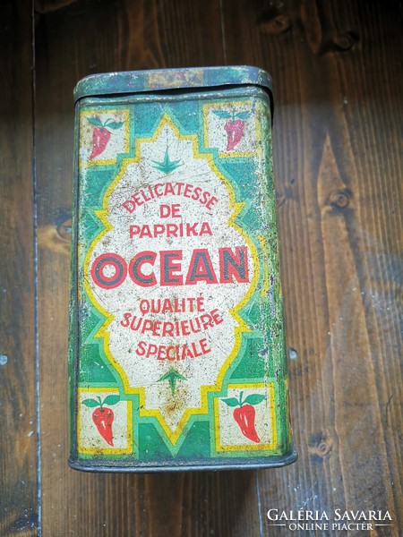 Ocean pepper box