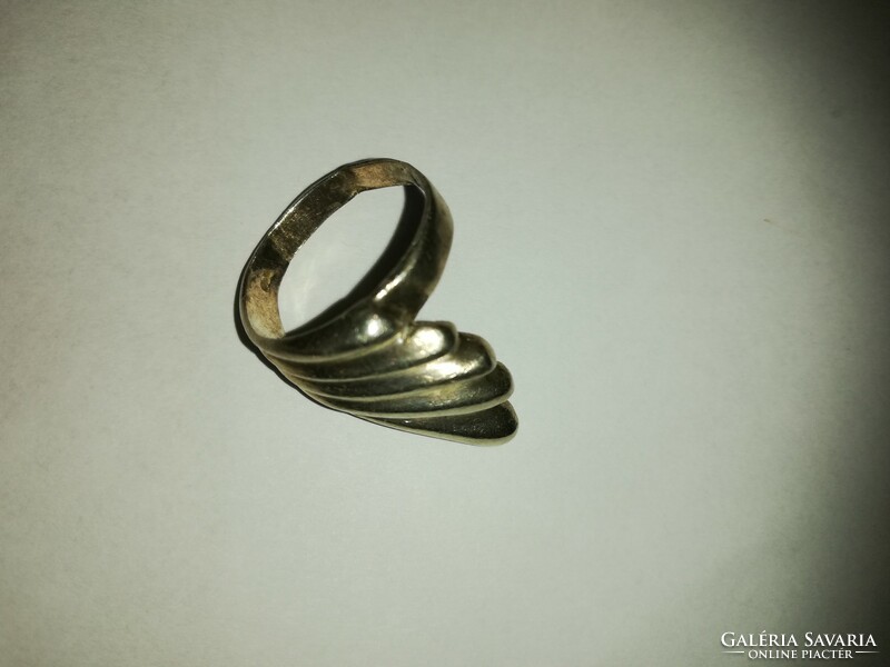 Marked silver ring. Injured. 5 G.