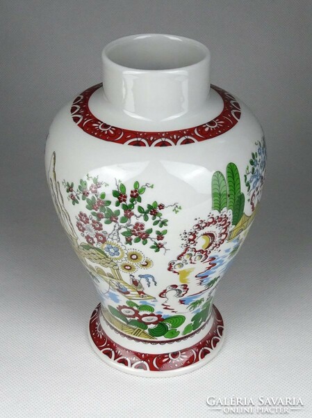 1H652 old oriental pattern marked unterweissbach porcelain vase 17 cm