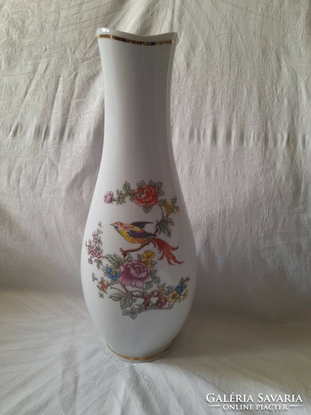 Golden rimmed raven house vase with bird of paradise decoration