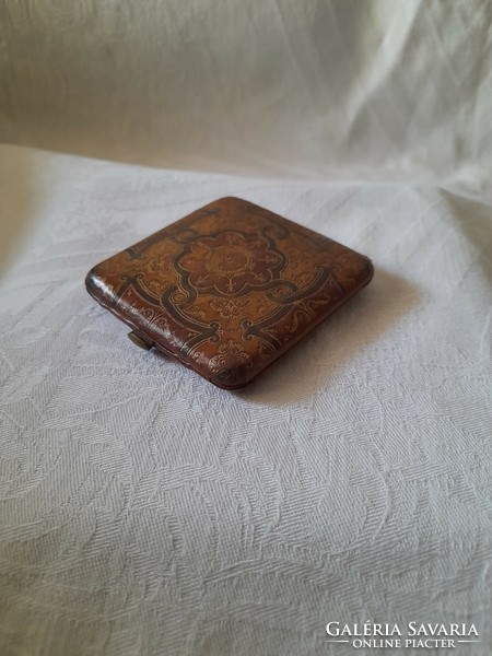 Leather match holder with a nice pattern