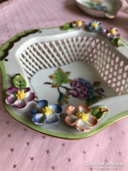 Herend Victoria patterned basket