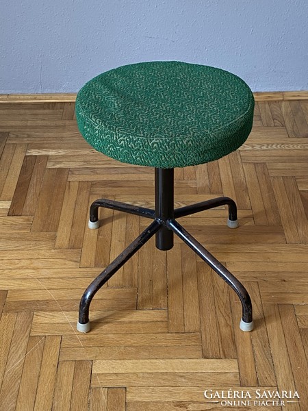 3 Iron legs round retro design industrial loft pouf seat chair with green upholstery