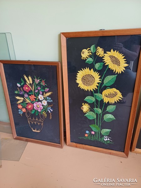 3 Glazed, embroidered wall pictures