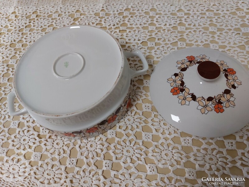A rare porcelain soup bowl from Hollóháza