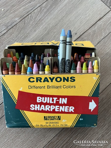 Crayola 64-piece fat marker set from America