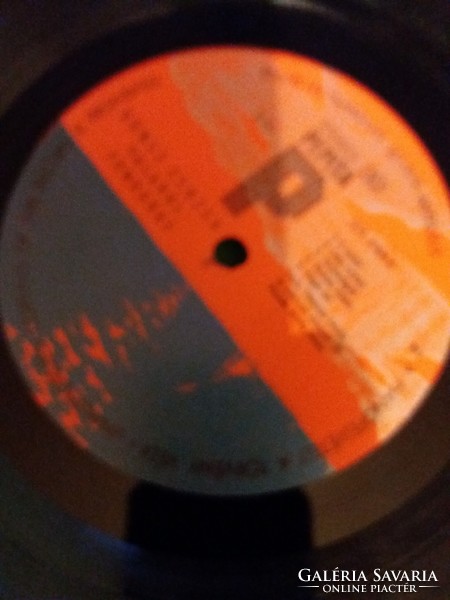 Régi KONCZ ZSUZSA 1982. zene bakelit LP nagylemez szép állapotban a képek szerint