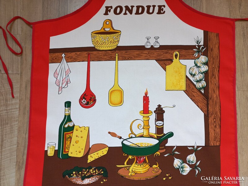 Cotton apron with fondue lettering