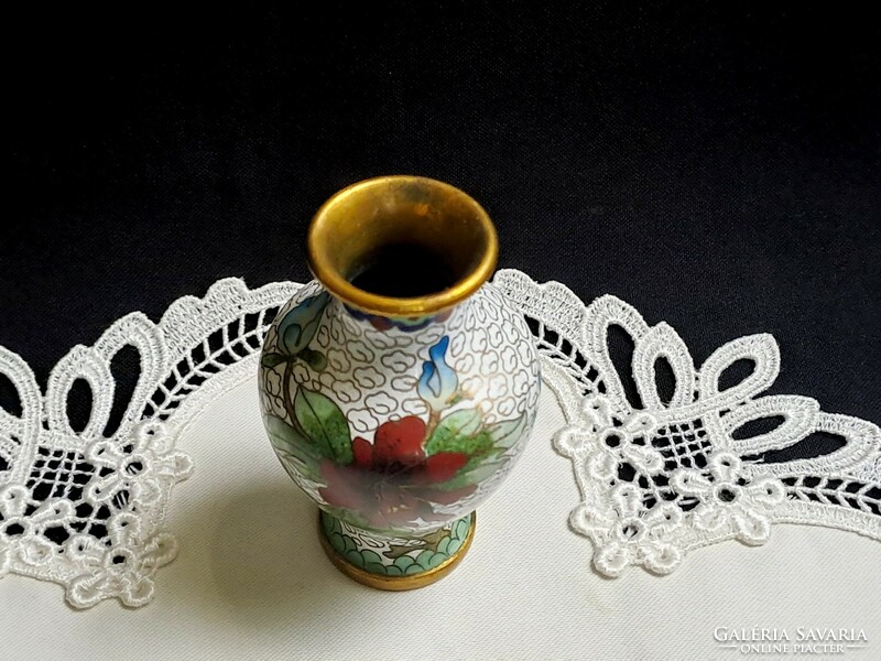 Régi kínai rekeszzománc virágos váza 8 cm