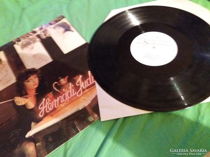 Régi HERNÁDI JUDIT 1982. zene bakelit LP nagylemez szép állapotban a képek szerint