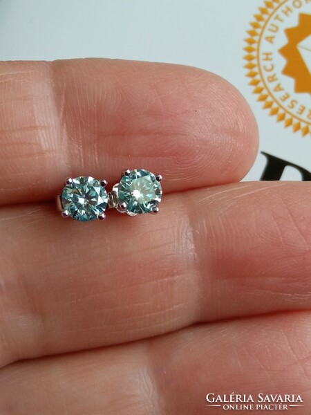 Moissanit gyémánt 925 ezüst fülbevaló 1 ct