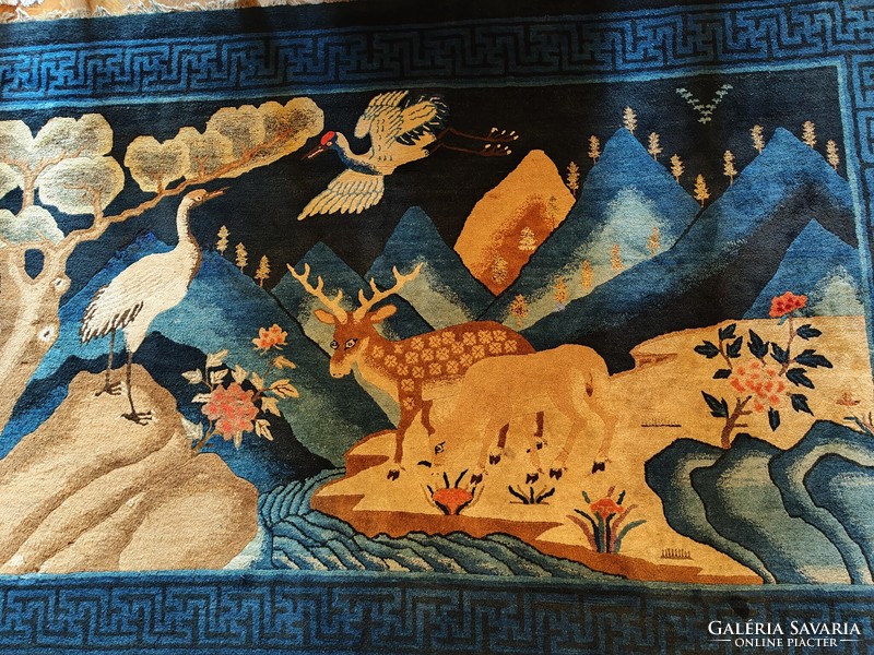 Art deco chinese carpet