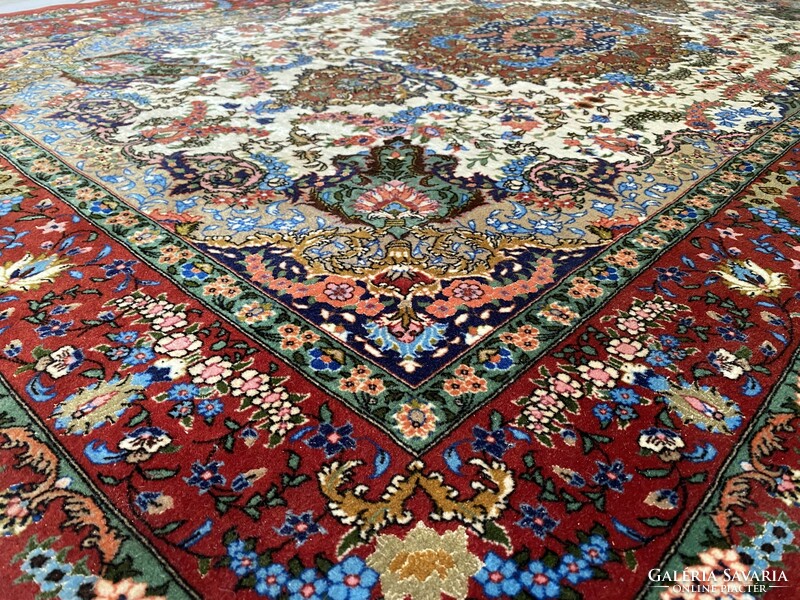 Exclusive hand-knotted Ghom Persian carpet with silk - 220x130