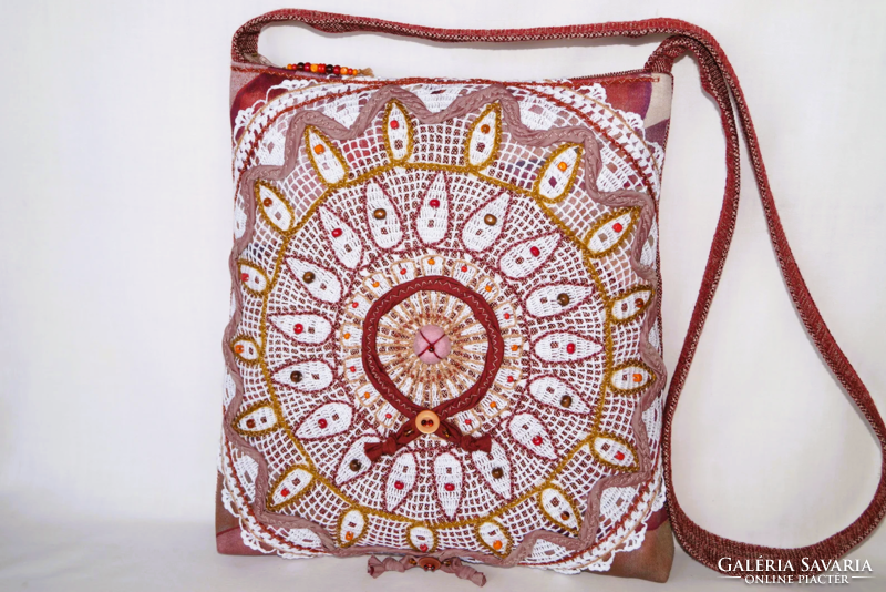 White Mandala Lace Beaded Felt Ball Colorful Medium Women's Vintage Shoulder Bag With Pocket