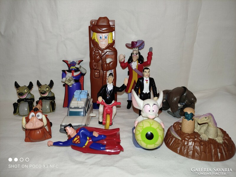 Action!! Plastic disney and burger king figures - at least 14 pieces available from the 1990s and 2000s