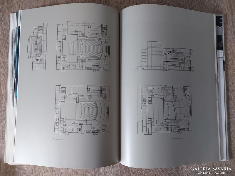 The German and English introductory book of the Austrian architect Klaus Kada with pictures and plans - 539