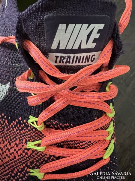 Nike training cipő edzőcipő sportcipő 39