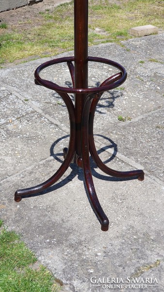 Classic brown, antique, thonet coat hanger. 2-Es.