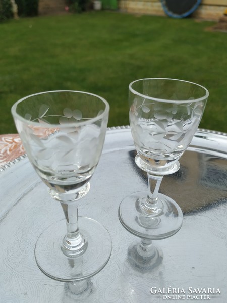 Soleplate, engraved liqueur glass, short drink glass 2 pieces for sale!