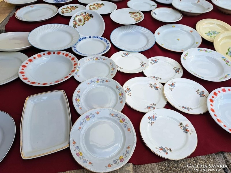 Alföld center offering mixed plates plates varia sundae deep plate cake plate