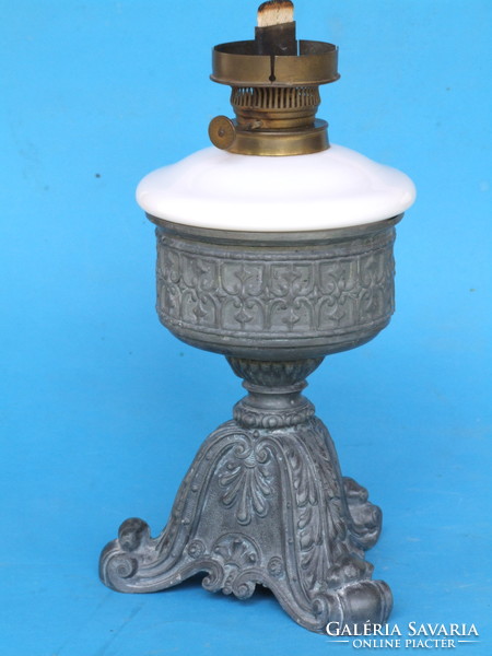 Kerosene lamp (220501)