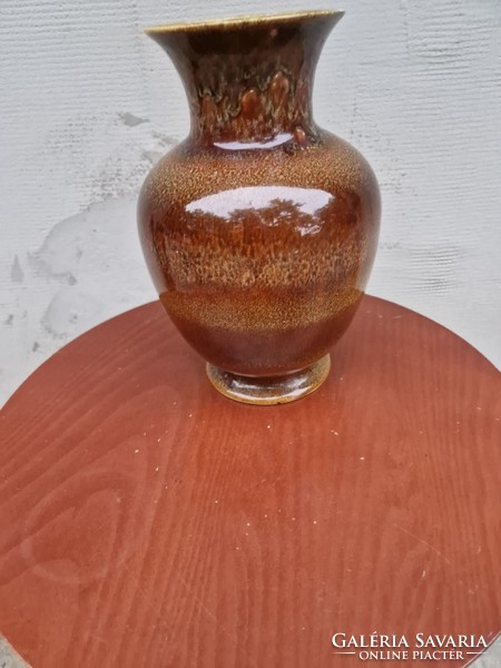 Granite vase brownish 25cm