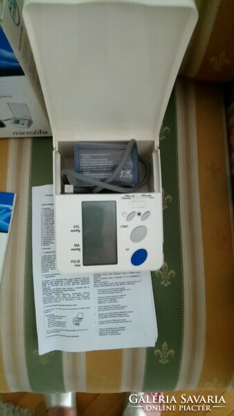 Microlife bp 3b b0 Swiss wrist blood pressure monitor! It works perfectly, it has new batteries!