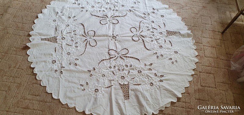 Madeira round tablecloth 105 cm p