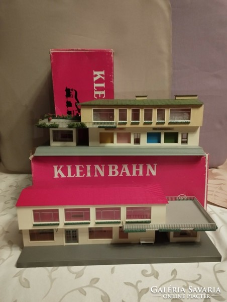 Kleinbahn vasúti modellhàzak , dobozban