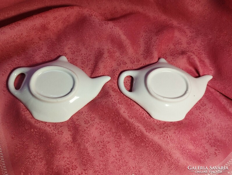 2 pcs. Porcelain tea filter dispenser, table accessory