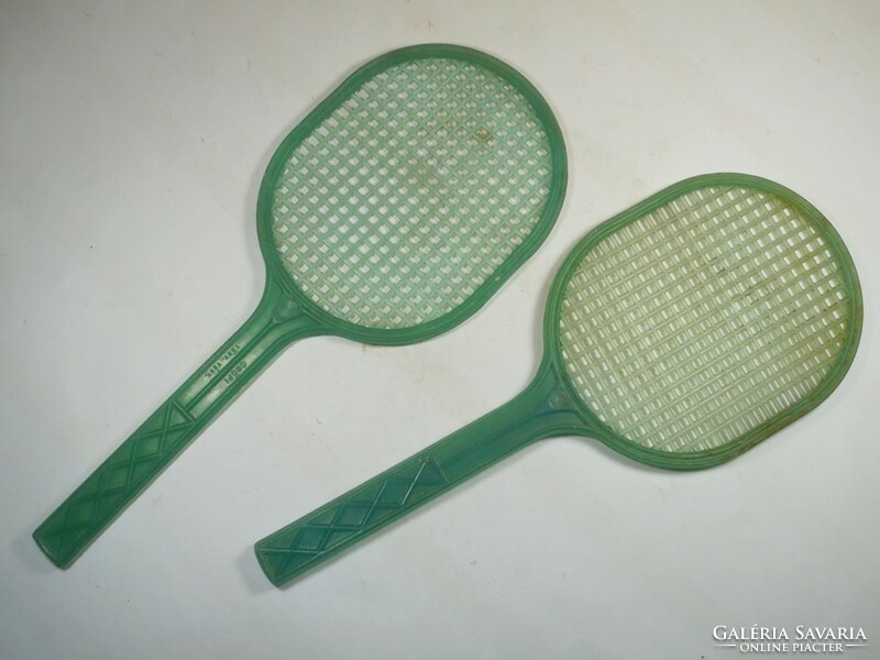 2 Pcs retro old toy racket ball racket plastic, protected by the Cópi law with marking