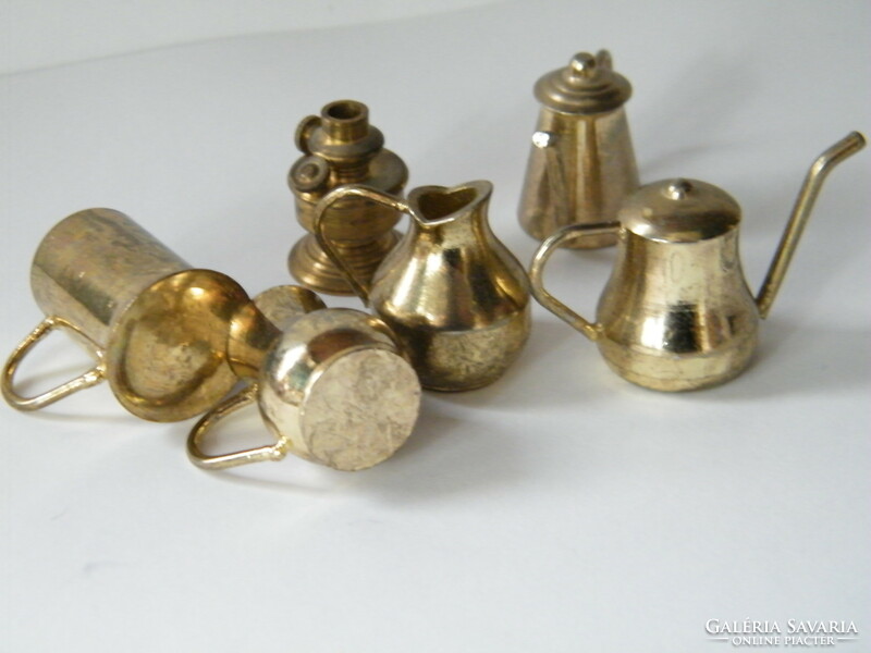 Miniature metal jugs 6 pcs