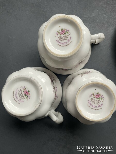 Csodás Royal Albert Lavender Rose angol csontporcelán teás reggeliző szett, trió