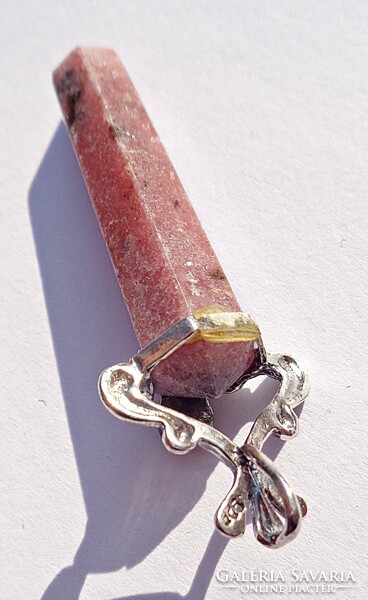 Polished mineral stone, with 925 silver mounting, pendant