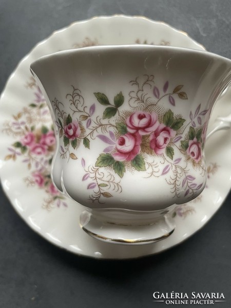 Csodás Royal Albert Lavender Rose angol csontporcelán teás reggeliző szett, trió